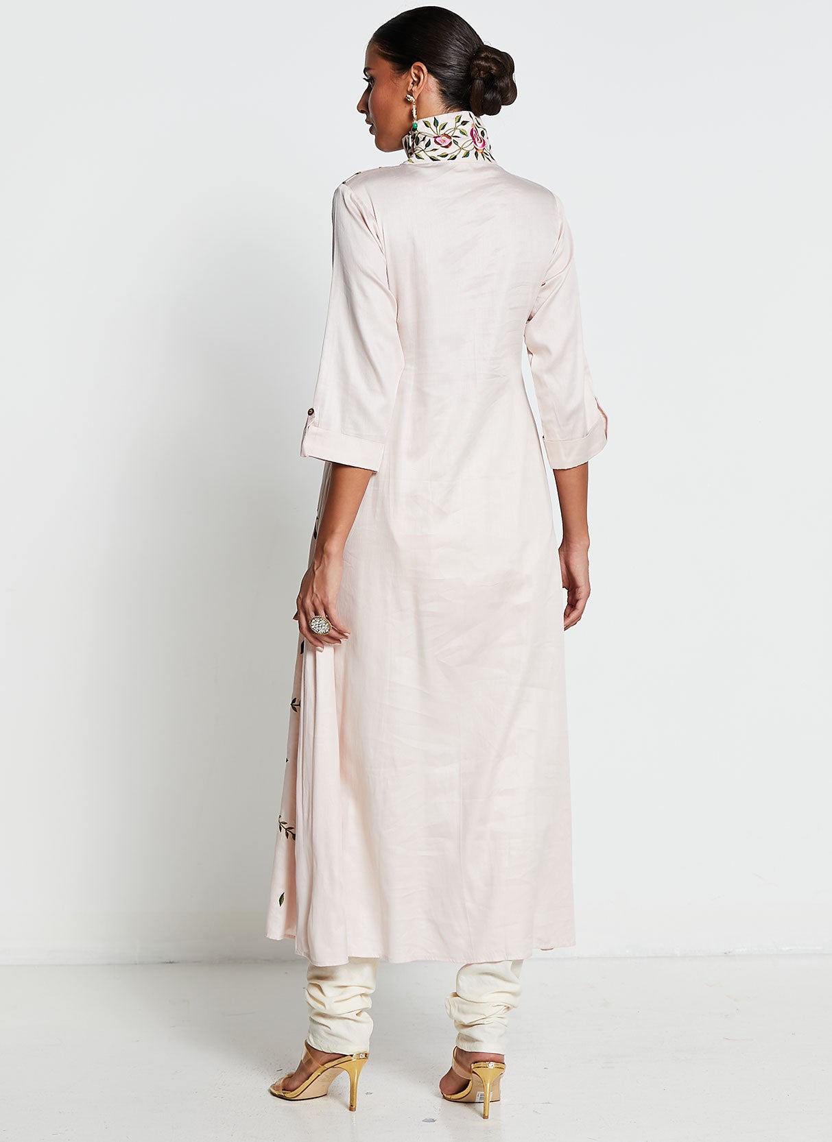 Cream Muslin Silk Hand-Painted Kurti